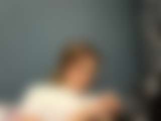 Live cam show with TarynWaterhouse - HD on Fling VIP Chat