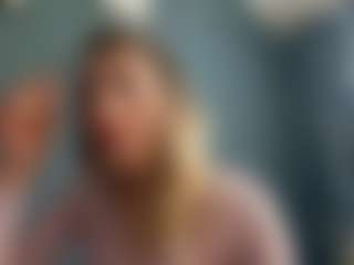 TarynWaterhouse's Live Sex Cam Show