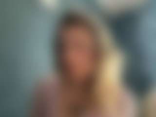 TarynWaterhouse's Live Sex Cam Show