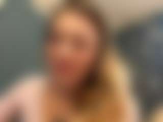 TarynWaterhouse's Live Sex Cam Show