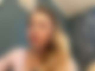 TarynWaterhouse's Live Sex Cam Show