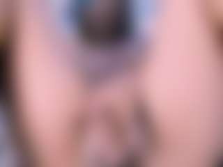 Live cam show with breidyprincess2 - Fingering on Camsoda