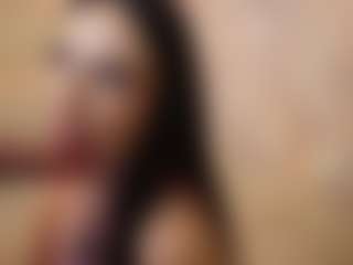 Live cam show with LilyL0u - Big Ass on liverealitysex.com