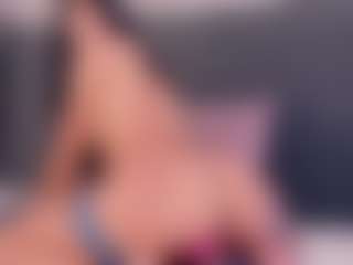 Samara Hale's Live Sex Cam Show