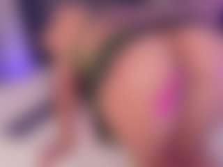 Samara Hale's Live Sex Cam Show