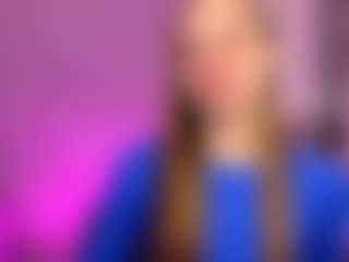 Kira's Live Sex Cam Show