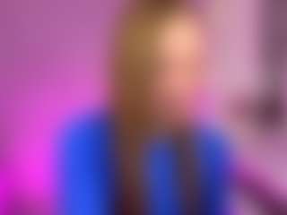 Kira's Live Sex Cam Show