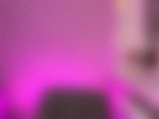 Kira's Live Sex Cam Show