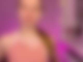 Kira's Live Sex Cam Show