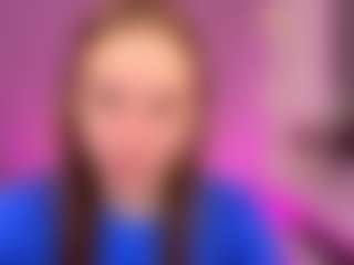 Kira's Live Sex Cam Show