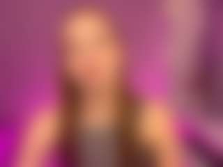 Kira's Live Sex Cam Show