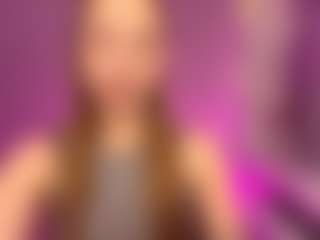 Kira's Live Sex Cam Show