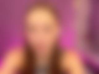 Kira's Live Sex Cam Show