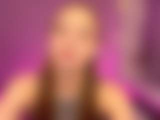 Kira's Live Sex Cam Show