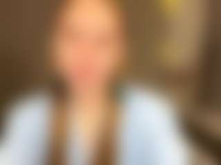 Kira's Live Sex Cam Show