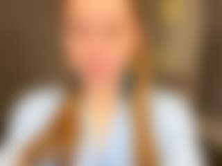 Kira's Live Sex Cam Show