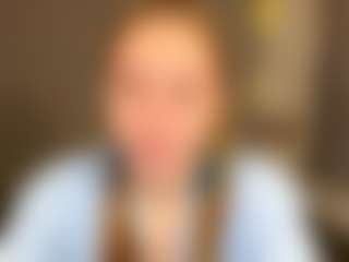 Kira's Live Sex Cam Show