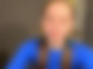 Kira's Live Sex Cam Show