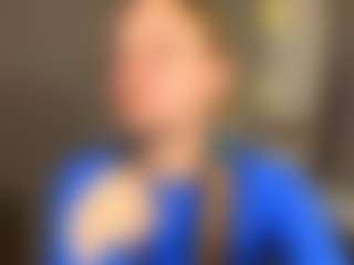 Kira's Live Sex Cam Show