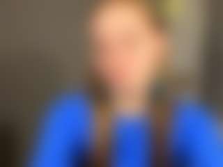 Kira's Live Sex Cam Show