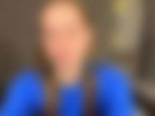 Kira's Live Sex Cam Show