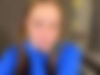 Kira's Live Sex Cam Show