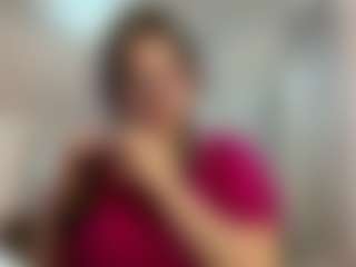 Julia's Live Sex Cam Show