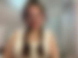Julia's Live Sex Cam Show