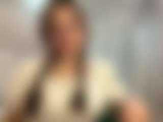 Julia's Live Sex Cam Show