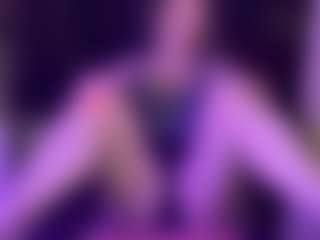 Pusspuss777's Live Sex Cam Show