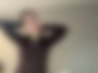 Amelia's Live Sex Cam Show