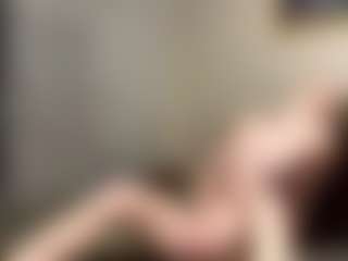 KiraLuxe1's Live Sex Cam Show
