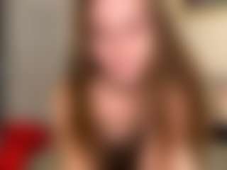 KiraLuxe1's Live Sex Cam Show