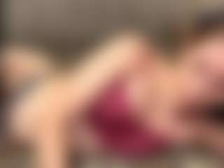 KiraLuxe1's Live Sex Cam Show