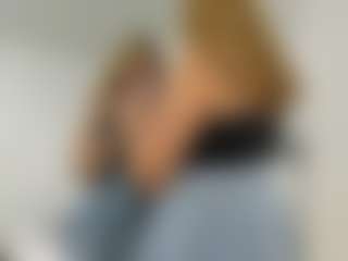 Live cam show with MiaParket - Handjob on CamwithHer