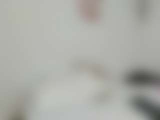 Show en direct avec MiaParket - Blonde Hair Anal sur Camsoda