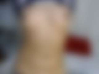 charlotte2556's Live Sex Cam Show