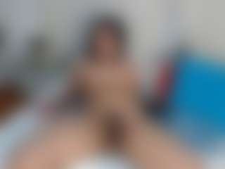 charlotte2556's Live Sex Cam Show