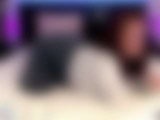 Crystal Cream MILF webcam performer live streaming