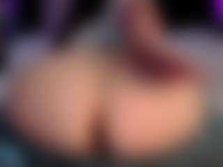 Crystal Cream's Live Sex Cam Show