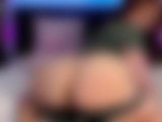 Crystal Cream's Live Sex Cam Show