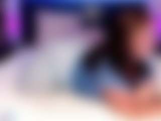 Live cam show with Crystal Cream - Strip on Camsoda