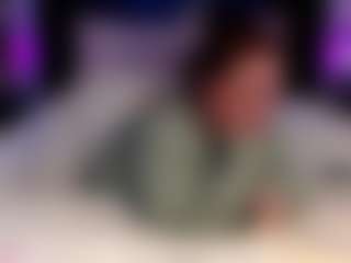 Live cam show with Crystal Cream - Big Tits MILF on CamClone
