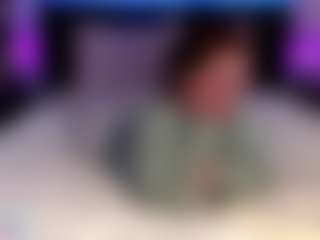 Live cam show with Crystal Cream - Dominant on SinfulBabes