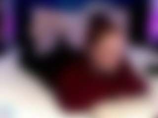 Live cam show with Crystal Cream - BBW on eurowanks.com