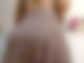 Live cam show with sammyboom - Petite on Camsoda