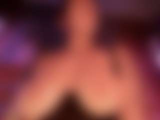 solangell's Live Sex Cam Show