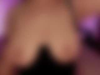 solangell's Live Sex Cam Show