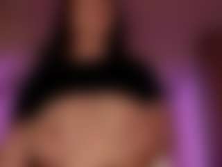 Live cam show with solangell - Blowjob on WildCum