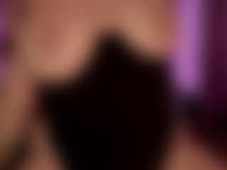 solangell's Live Sex Cam Show